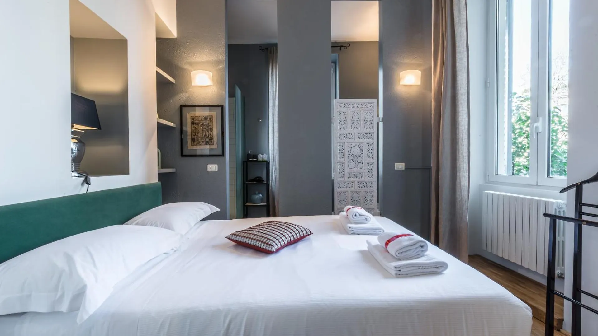 Apartment Porta Venezia Open Space - Due Passi Dal Duomo - 2 Bagni Milan Italy