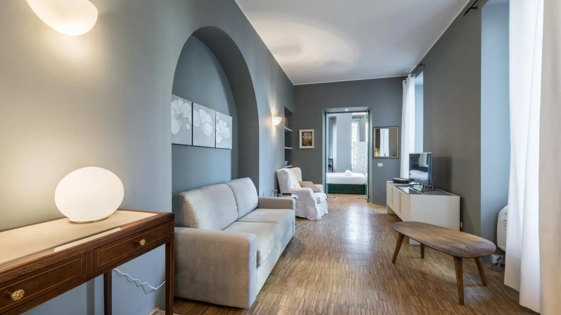 Apartment Porta Venezia Open Space - Due Passi Dal Duomo - 2 Bagni Milan Italy